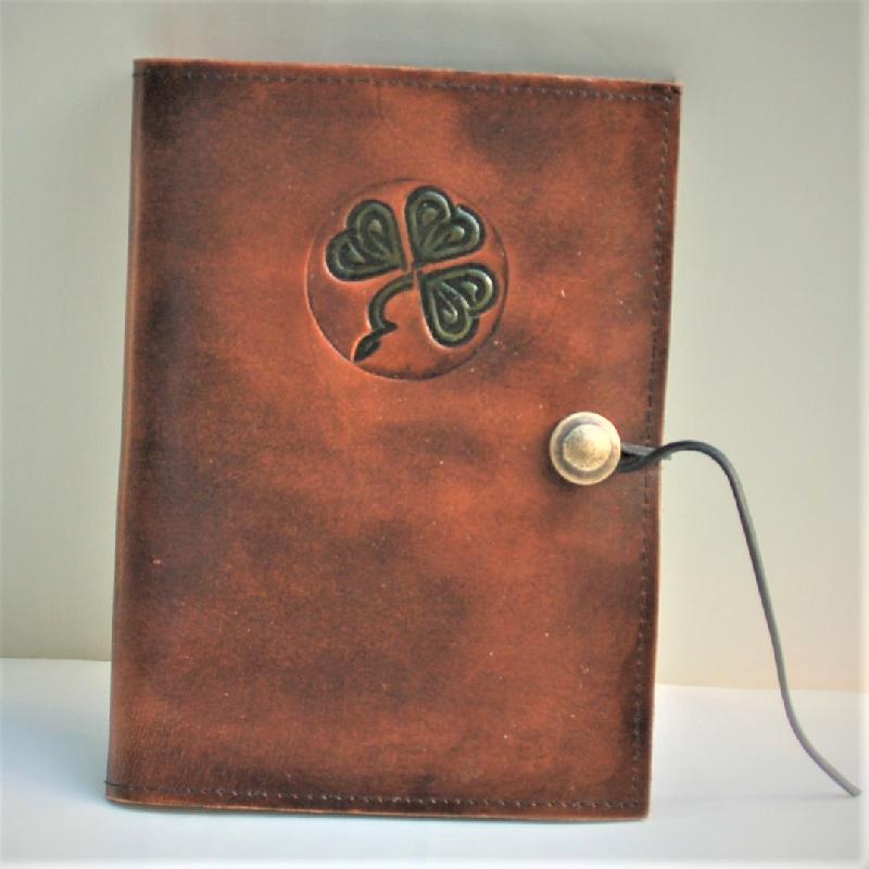 Celtic Leather Craft tan / green Colours